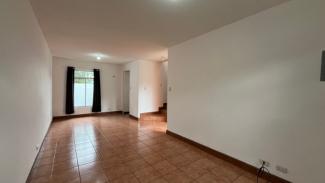 NR152 - HOUSE - 3 BEDROOMS
